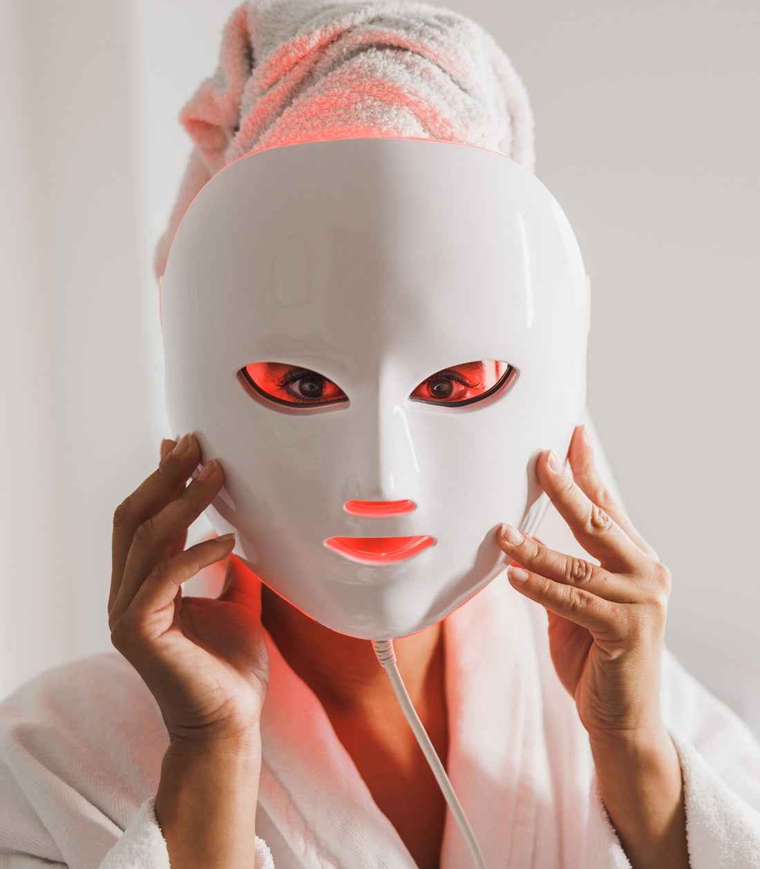 7-Color LED Facial Skincare Mask - Vrimlo 7-Color LED Light Treatment Mask for Radiant Skin