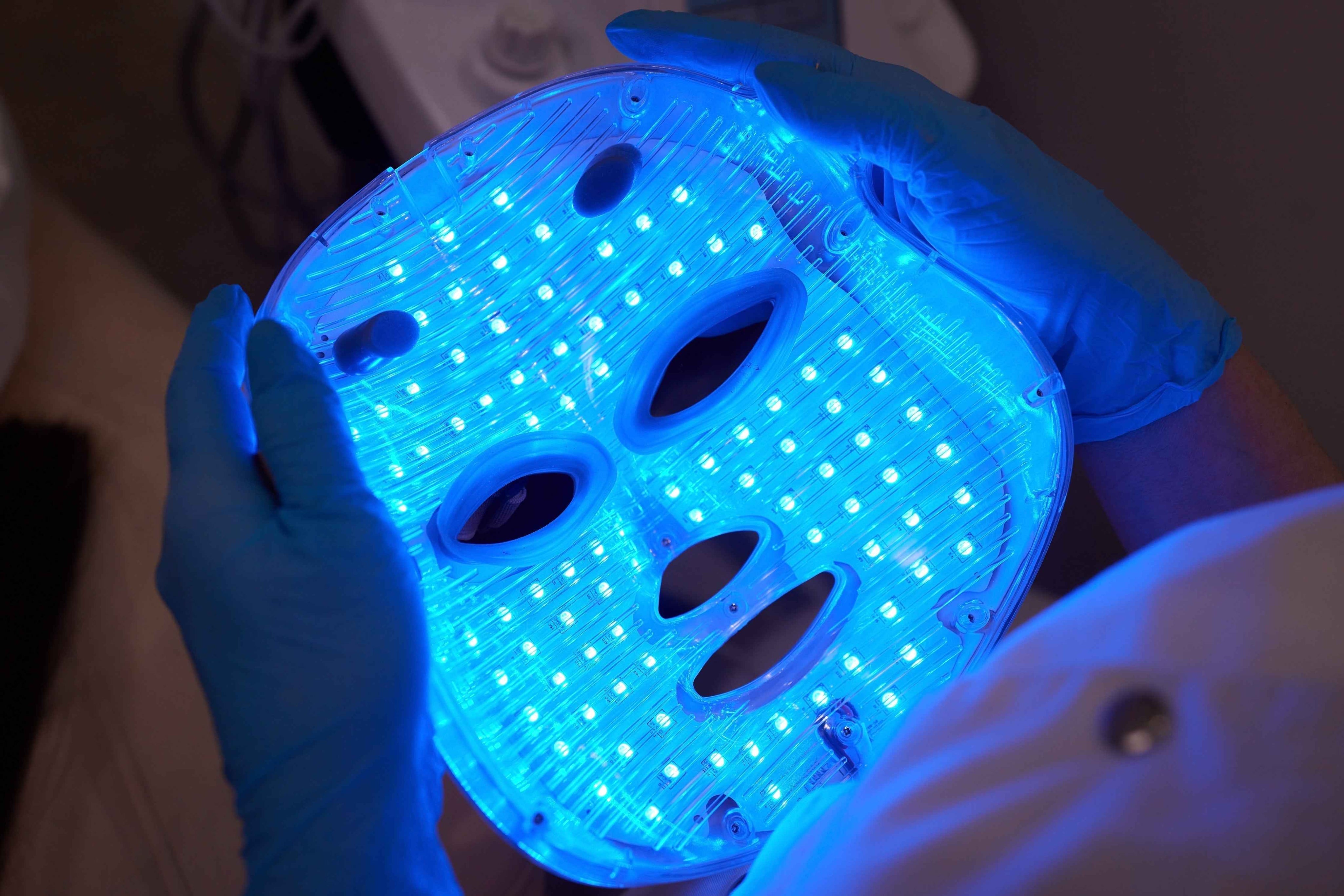 7-Color LED Facial Skincare Mask - Vrimlo 7-Color LED Light Treatment Mask for Radiant Skin